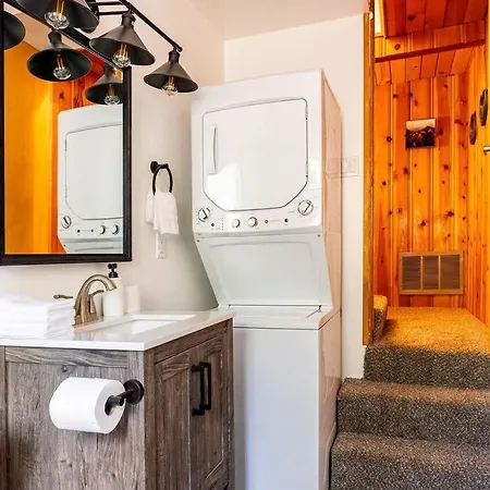 Family Lake Arrowhead Home Sleeps 12 And Gameroom Exterior photo