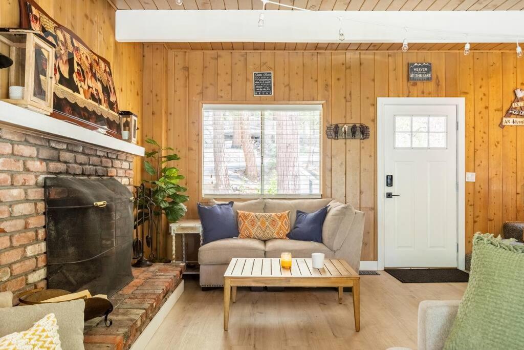 Family Arrowhead Sleeps 12 And Gameroom * Lake Arrowhead